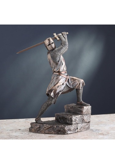 Merdiven Üstünde Çift El Kıl Ç Savuran Tapınak Şövalyesi Heykel Biblo Dekor