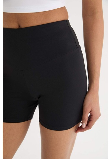 DeFactoFit Siyah Beli Saran Esnek Biker Kısa Sporcu Tayt D2907AX25SMBK81 SiYAH