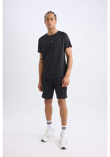 DeFactoFit Slim Fit Dar Kesim Sporcu Standart Paça Şort V3030AZ24SPBK81 DeFactoFit Slim Fit Dar Kesim Sporcu Standart Paça Şort V3030AZ24SPBK81