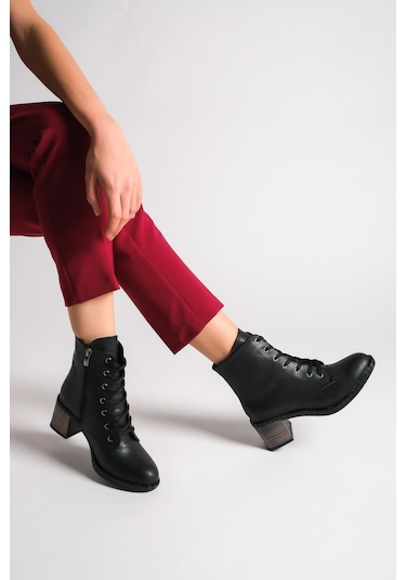 Dıana Bağcıklı Fermuarlı Ortopedik Taban Topuklu Kadın Bot Cst - Siyah Siyah