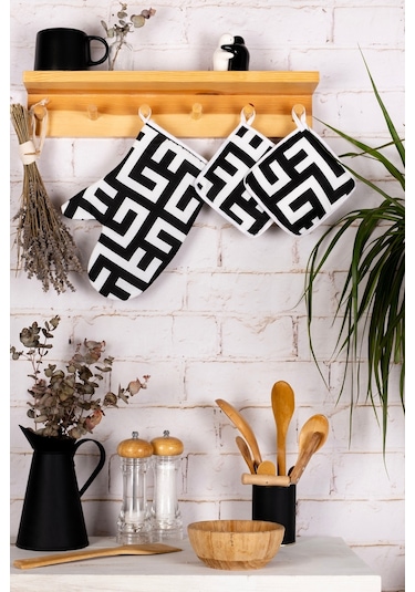 6 Parça Mutfak Seti & Mutfak Önlüğü , Fırın Eldiveni , 2li Tutacak , Organizer Poşetlik , Demlematiksiyah Labirent