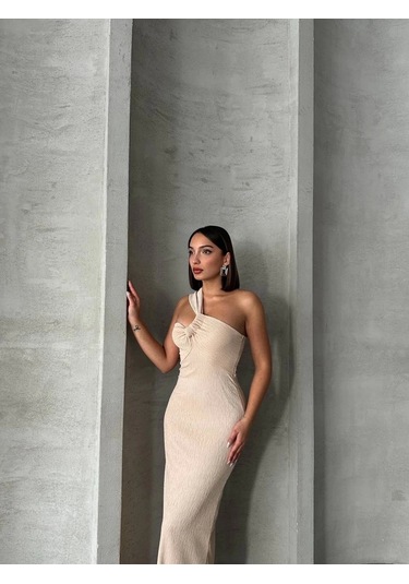 Tek Omuz Pliseli Elbise Bej