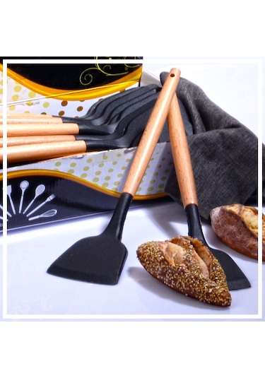 Bambu Saplı Silikon Spatula - Siyah