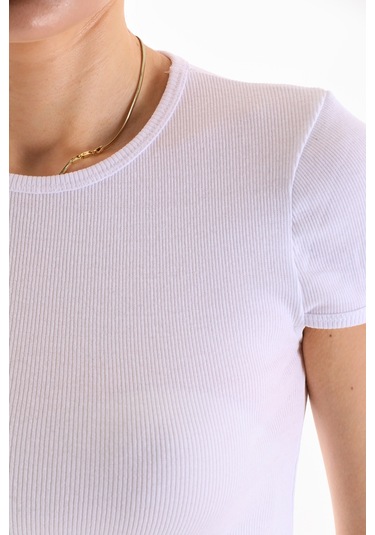 Kadın Likralı Kısa Kol Crop Bluz BEYAZ