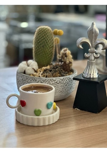 Rengarenk Kabartma Kalpli Mug Kupa Fincan