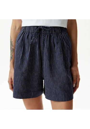 Nautica Kadın Lacivert Relaxed Fit Çizgili Şort Çizgili 45b163t Lacivert