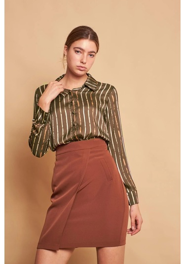 Desenli Yakalı Uzun Kol Likrasız Şık Kumaş Gömlek-Haki Çizgi Haki Çzg.