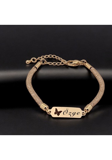 Archin Özge İsmine Özel Hasır Kordonlu Kelebek Motifli 14 Ayar Altın Plakalı Hediye Bileklik-647isim Özge