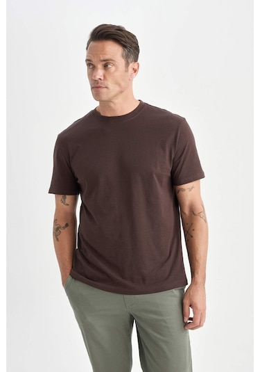 DeFacto %100 Pamuk New Regular Fit Bisiklet Yaka Basic Düz Kısa Kollu Tişört V7699AZ25SPBN192 DeFacto %100 Pamuk New Regular Fit Bisiklet Yaka Basic Düz Kısa Kollu Tişört V7699AZ25SPBN192