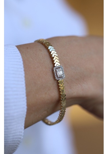 Yenigün Kuyumculuk 14 Ayar Altın Baget Taşlı Balık Sırtı Bileklik 5956 Sarı Altın