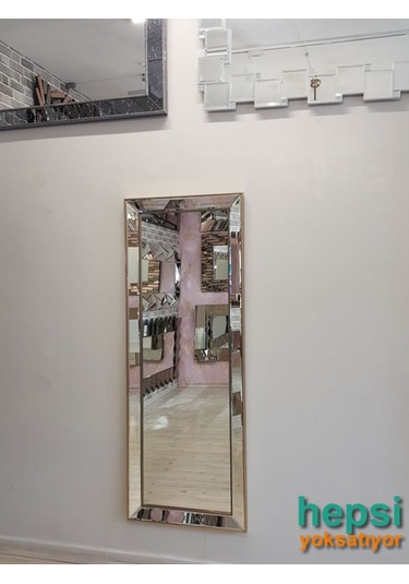 Ayna Çerçeveli Model Eskitme Altın Renk Boy Aynası Altın