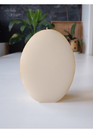 Zambak Kabartmalı Oval Mum 16x12x7 Cm Cm 734 Gr Beyaz