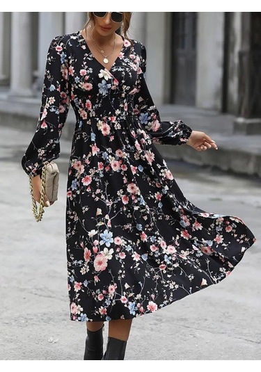 Kadın Uzun Kollu Kruvaze Yaka Beli Lastikli Yandan Yırtmaçlı Desenli Dalgıç Elbise Desenli