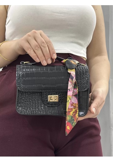 Biçomi Jisse Siyah Cilt Çanta Siyah