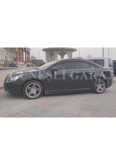 Chevrolet (Plastik)  Cruze Rieger Marşpiyel