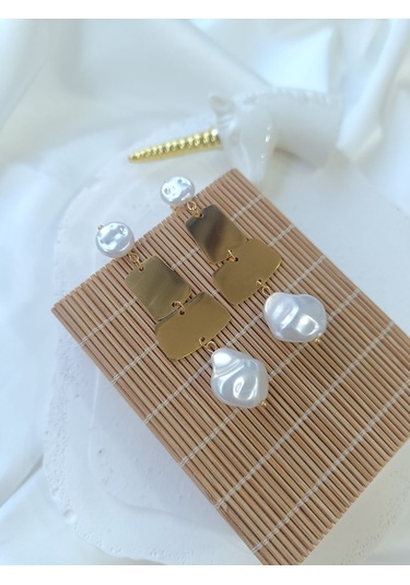 Pullu İncili Küpe Altın