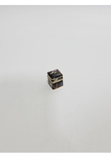 Antika Cloisonne Minyatür Kutu 2x2cm 090