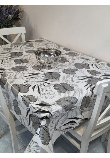 Elyaflı Pvc Masa Örtüsü Modern, Dayanıklı, Silinebilir Ve Şık Görünüm Siyah