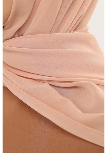 Hazır Pratik Lüks Geçmeli Lastikli Boneli Şifon Şal Koyu Bej