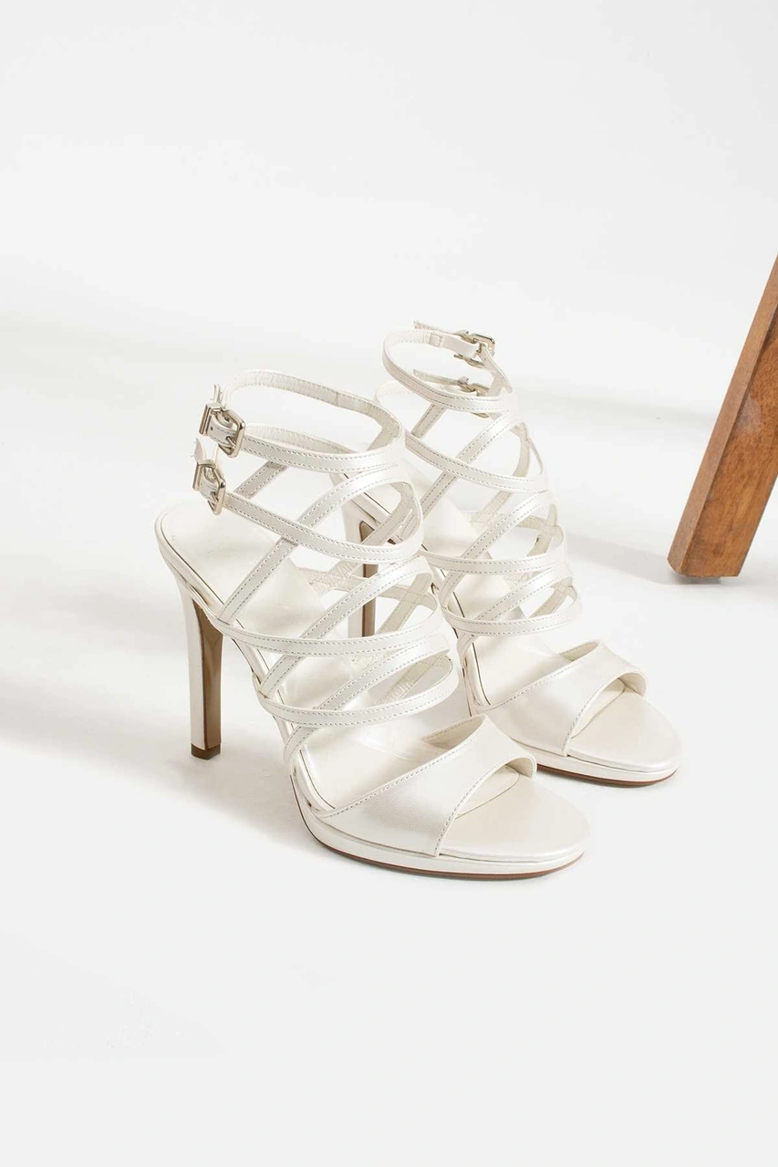 Bestello Kemer Detaylı Neolit Taban İnce Topuklu Ayakkabı 331-1451 Kadın Ayakkabı SEDEF