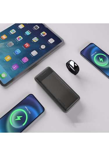Lenyes PX233P 10 W 20000 mAh Led Işık Göstergeli Taşınabilir Powerbank Siyah