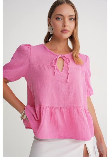 4715 Kadın Yakası Bağlamalı Kısa Kol Müslin Bluz Pembe Pembe