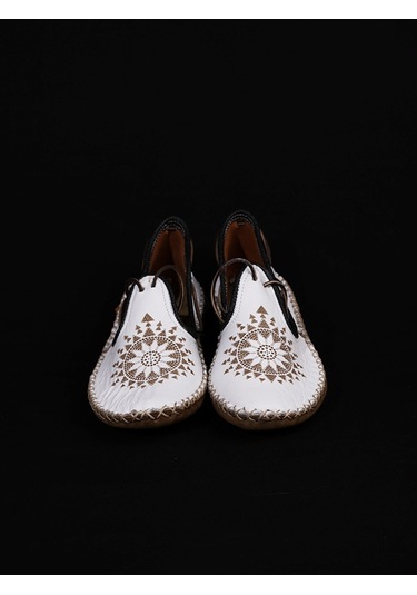 Ertay Deri El Yapımı Hakiki Deri Kadın Bağcıklı Yemeni Beyaz