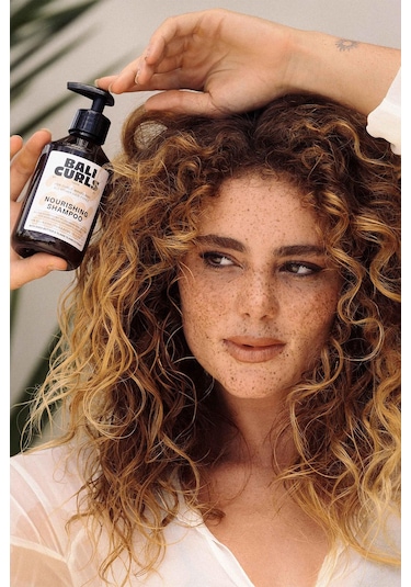 Bali Curls Kıvırcık Saçlar İçin Besleyici Şampuan 250 ML