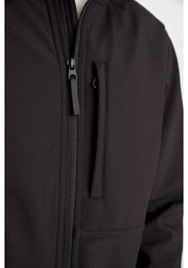 DeFactoFit Softshell Mont Su İtici Rüzgara Karşı Koruyan Kapüşonlu Fermuarlı Cepli A2122AX24AUBK81 Siyah