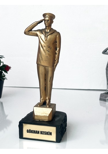 Kişiye Özel Asker Figürü Biblo Hatıra Masa Üstü Dekoratif Heykel