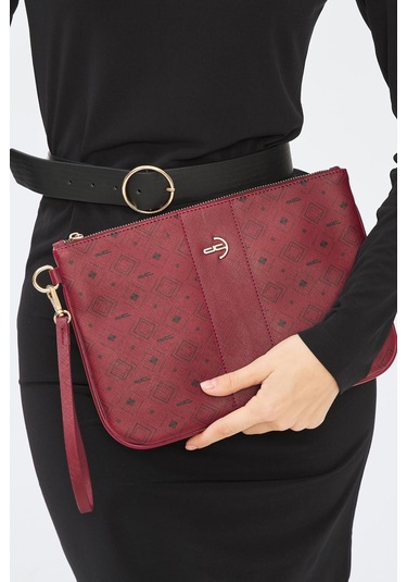 Deri Company Kadın Basic Clutch Çanta Monogram Desenli Şeritli Logolu Bordo 214002 Bordo - Siyah
