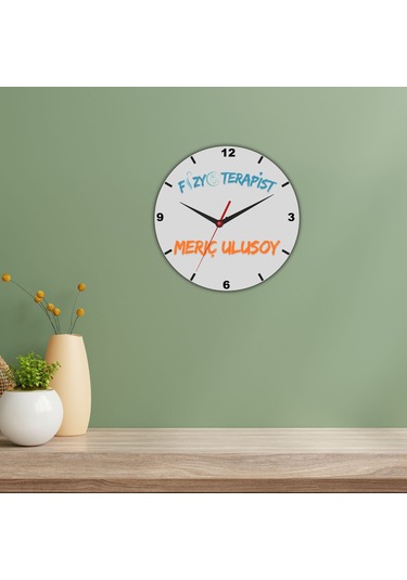 Fizyoterapistlere Özel İsim Yazılı Cam Duvar Saati Beyaz