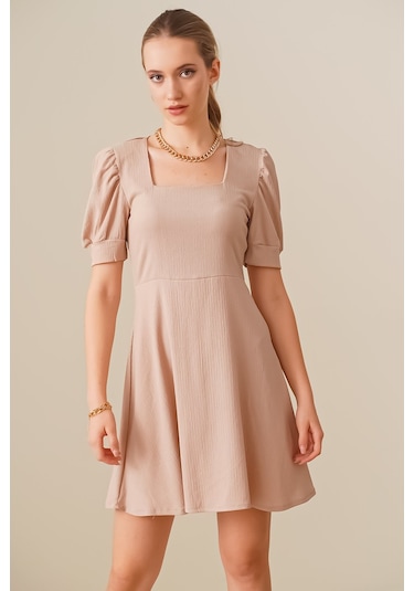 Gabria Kadın Gabria Kare Yaka Elbise Bej