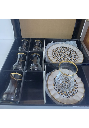 Konak Züccaciye 18 Parça Lüx Cam Çay Seti Çok Renkli