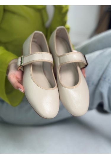 Günlük Bej Kadın Babet Oval Burun Tokalı Sade Kemer Kısa Topuklu Ev İş Ofis Hafif Ayakkabı 210 Bej