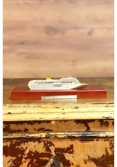 Costa Neoromantica Metal Gemi Modeli