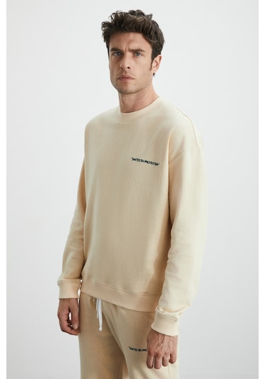 Raırok Erkek Içi Polarlı Comfort Oversize Nakışlı Vanilya Sweatshirt