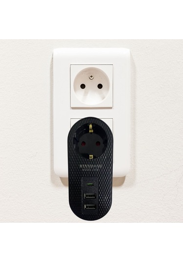 Mercansa 2 Usb,1 Type-c Girişli 1'li Çocuk Korumalı,ısıya Karşı Dayanıklı 2500watt Termal Akım Korumalı Priz