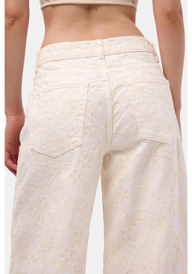 Itsbasic Kadın Kırık Beyaz 7s6-101 Palazzo Fit Özel Nakışlı Tasarım Denim Jean