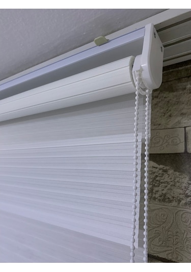 Beyaz Renk Geniş Plise Zebra Stor Perde Tüm Ölçülerde (82113405)