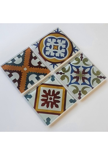 Decorita Cam Bardak Altlığı | Çini Desen |4'lü Takım| 10cm x 10cm Çok Renkli