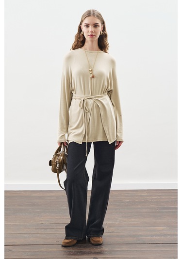 Beli Bağlama Tasarımlı Bluz Taş Taş