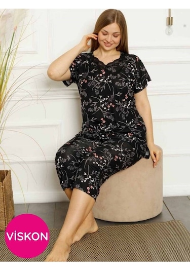 Anne Kalıp Tunik Büyük Beden Kapri-battal Beden Dantel Detay Kısa Kol Viskon Bermuda Pijama Takımı Siyah Anne Kalıp Tunik Büyük Beden Kapri-battal Beden Dantel Detay Kısa Kol Viskon Bermuda Pijama Takımı Siyah