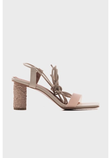 Tanya Ten Cilt Şeffaf Bantlı Bağcıklı Kadın Topuklu Sandalet Ten