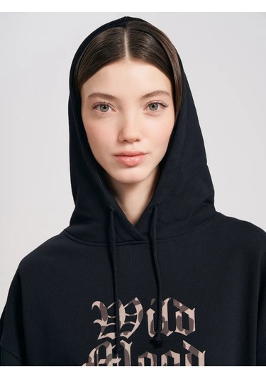 Tvoe Oversize Kapüşonlu Sweatshirt, Kadife Baskılı Kapüşonlu Oversize Sweatshirt, Kadife Baskılı 274308545 Siyah