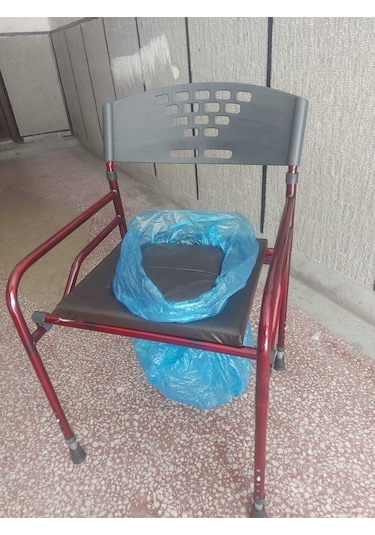 Medikaltec Klozet Yükseltici Hasta Tuvalet Sandalyesi Derili