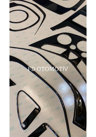 Chevrolet Aveo 2012 - 2013 Maun Kaplama Seti Piano Black Renk