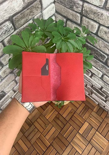 Guard Kırmızı Pasaport Kılıfı