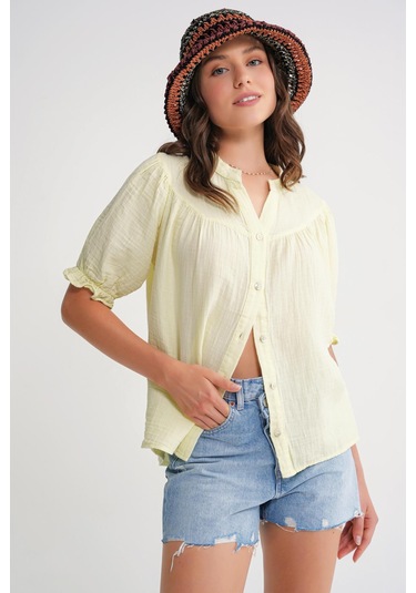 4725 Kadın Büzgü Robalı Kolu Fırfırlı Müslin Gömlek Pastel Sarısı Pastel Sarısı