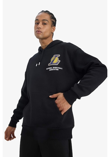 DeFactoFit NBA Los Angeles Lakers Oversize Geniş Kalıp Kapüşonlu Kalın Sweatshirt D8489AX25SPBK81